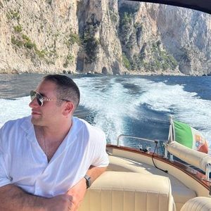 Meet your Posher, Ross